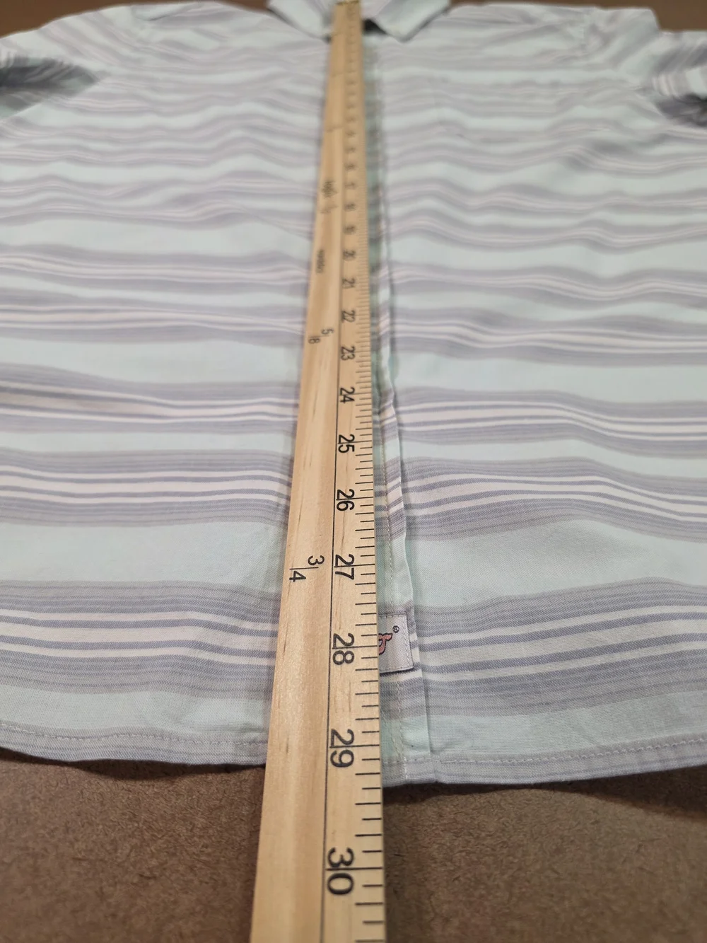 Vineyard Vines Men’s Cotton Light Blue Striped Button-Down Shirt Medium - Picture 3 of 8